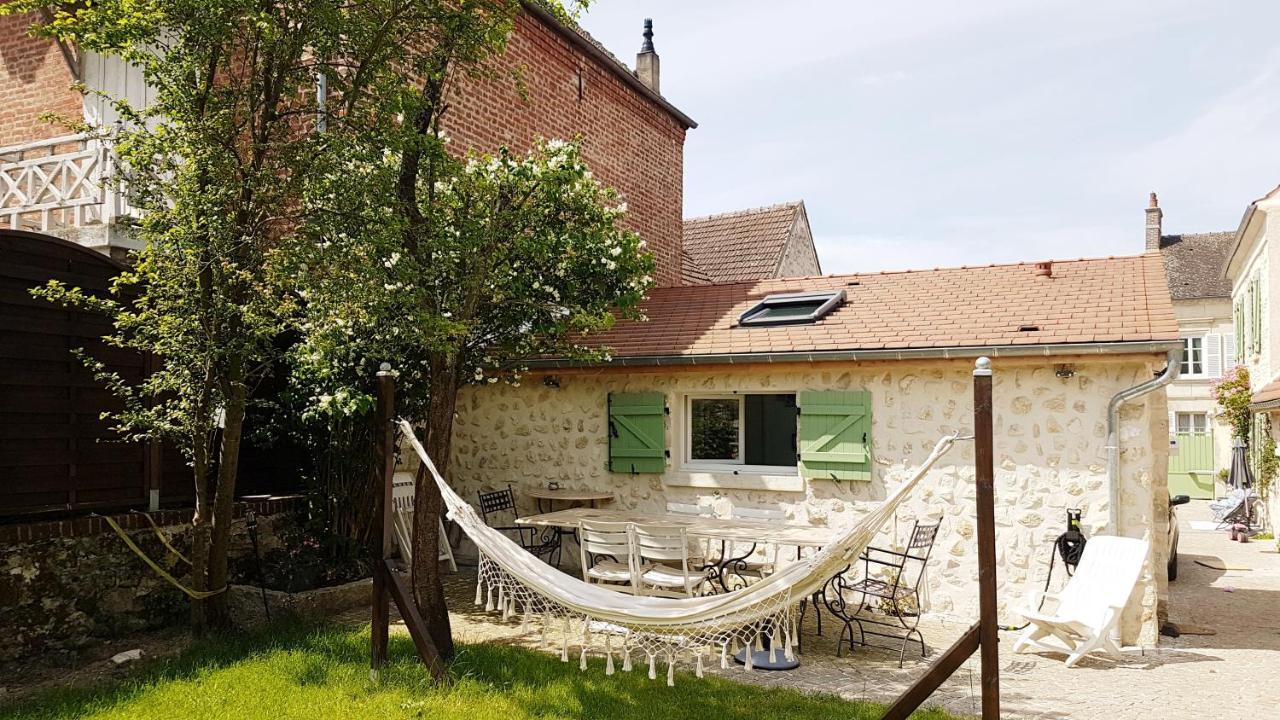 Wisteria Cottage Fleurines Екстериор снимка